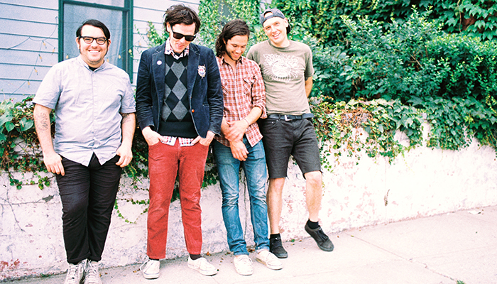 Stream Beach Slang's